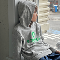 SCIURUS KIDS Hoodie gr med grnt tryk til drenge