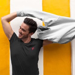 SCIURUS klassiske T-shirt sort med rødt broderet logo til herre