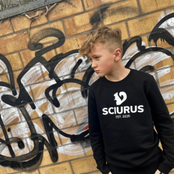 SCIURUS KIDS sweatshirt sort med hvidt tryk til drenge